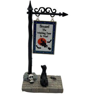 Lemax Spooky Town The Witching Hour Street Post Sign Black Cat Skull Halloween